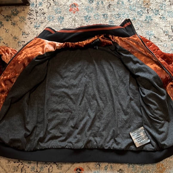 Bernardo Velvet Quilted Star Bomber Jacket PS - Picture 10 of 16